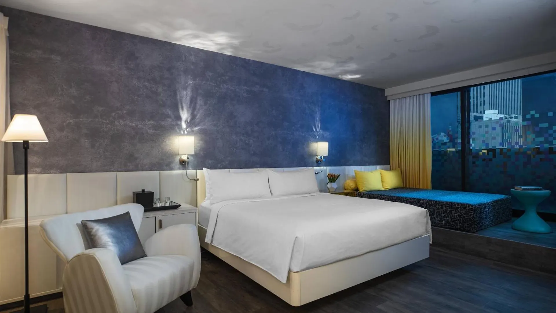 ****  Renaissance New York Times Square By Marriott Hotel United States