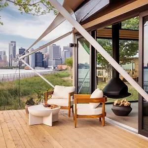 Collective Retreats Governors Island **** New York