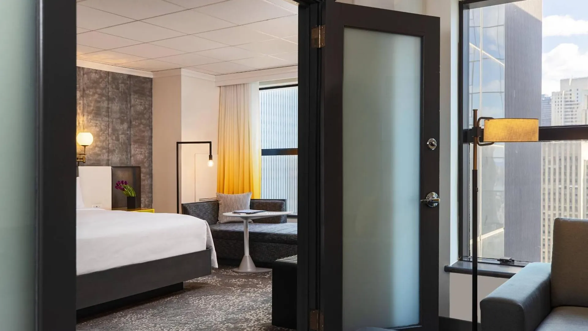 Renaissance New York Times Square By Marriott Hotel
