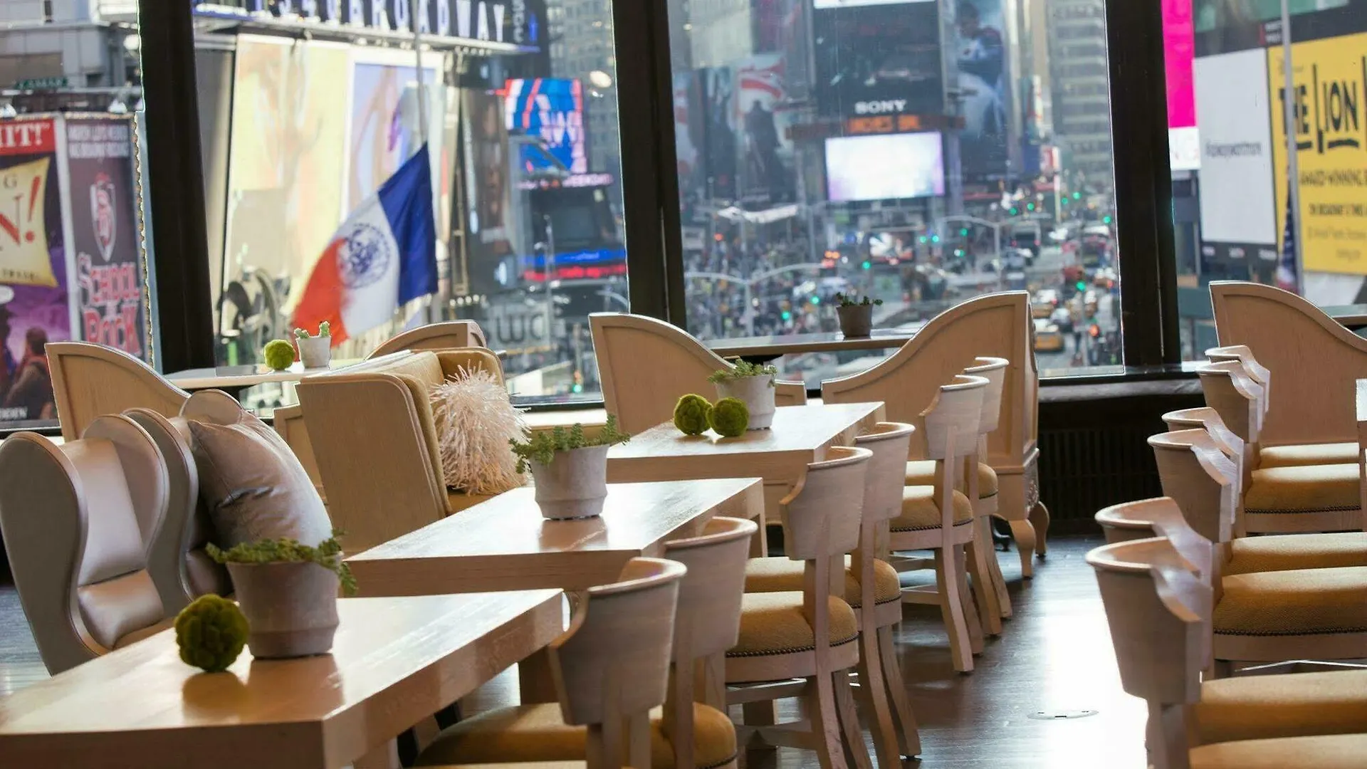 Renaissance New York Times Square By Marriott Hotel 4*,  United States