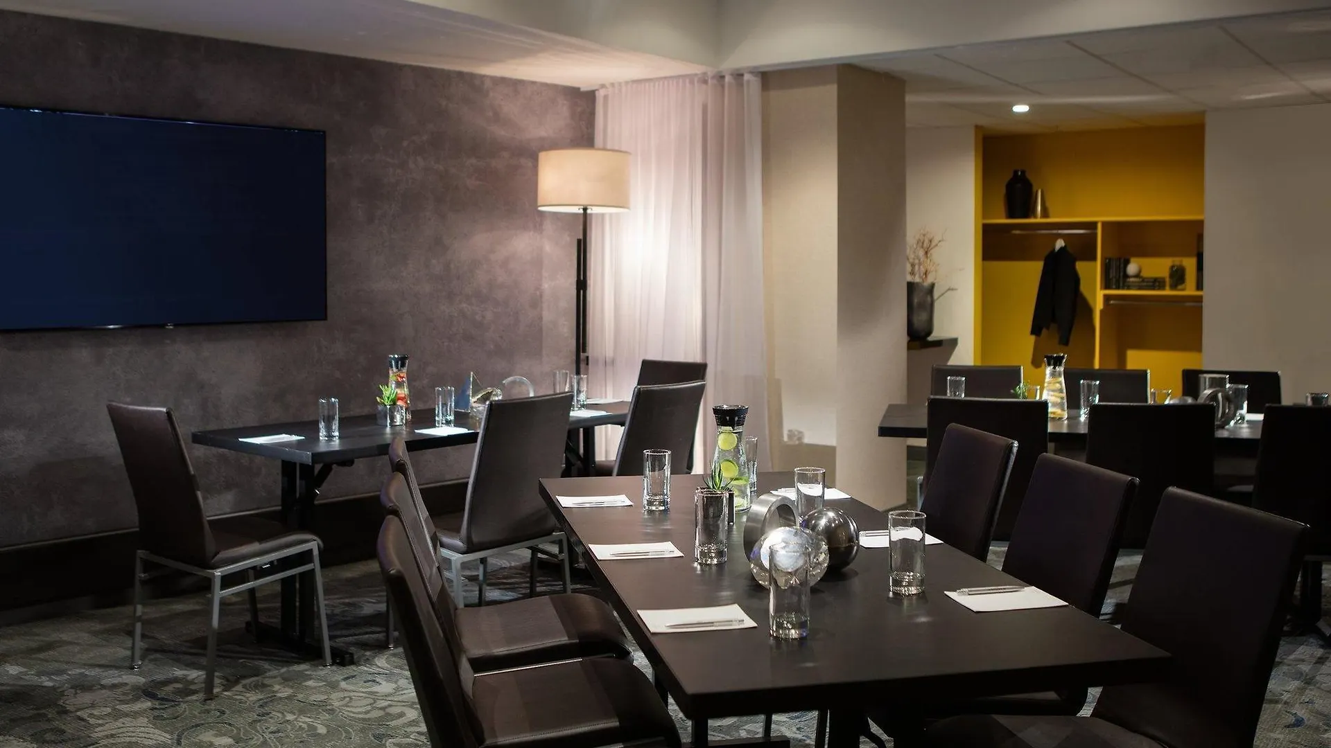 ****  Hotel Renaissance New York Times Square By Marriott USA